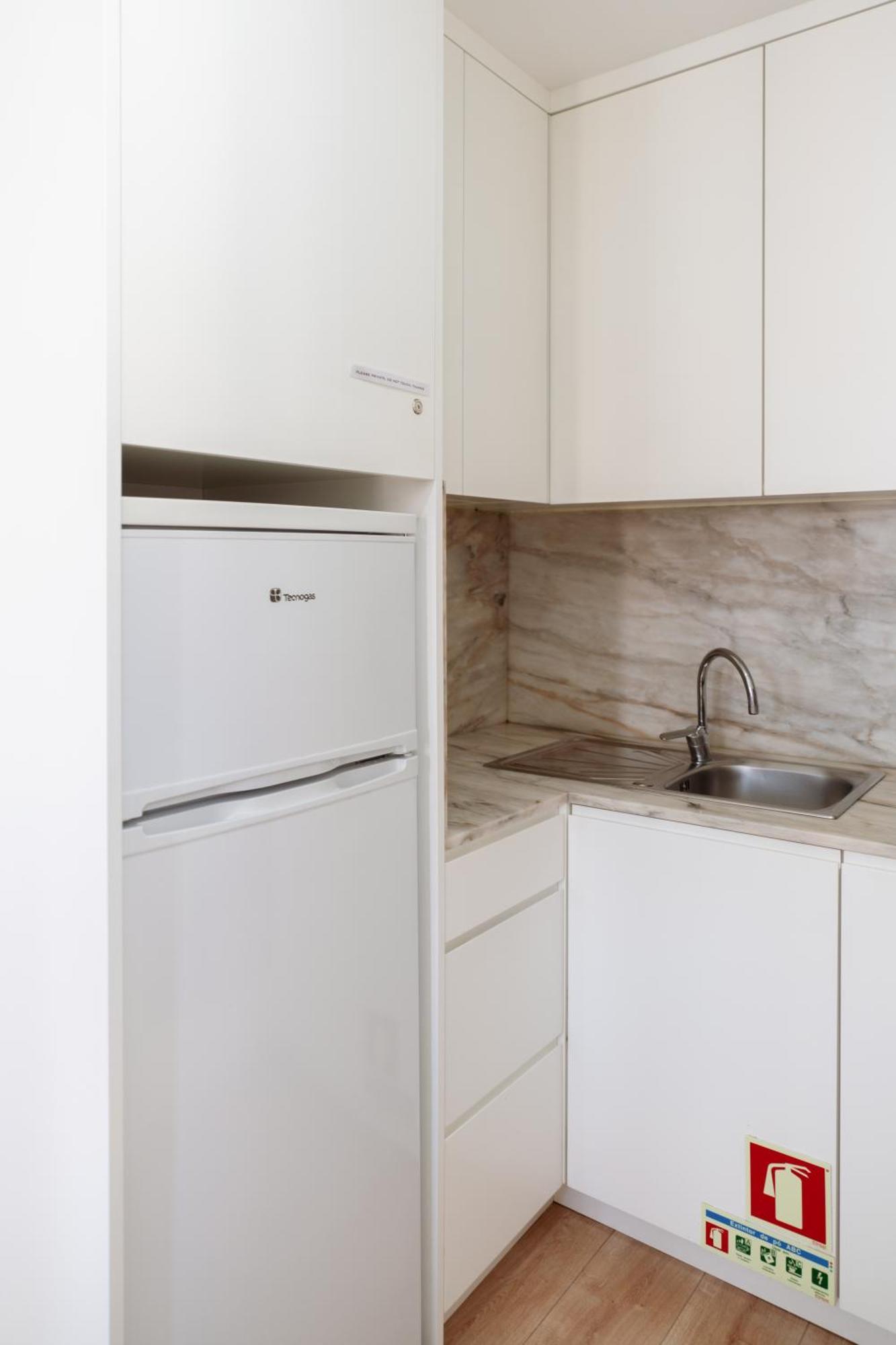 Apartmán Host Wise - Flat W Free Private Parking - Bright & Cozy Porto Exteriér fotografie